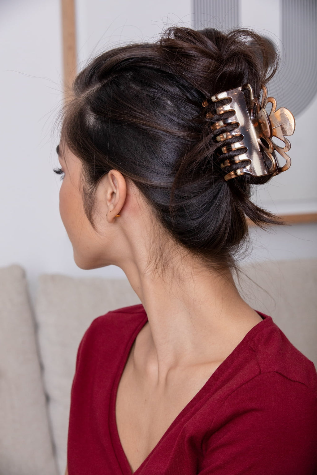 Extra Large Claw/Jaw Clip No Slip Grip in Black and Tortis Shell, Adjusts to Most Hair Types, 1 Ct